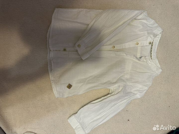 Рубашка и джинсы черные