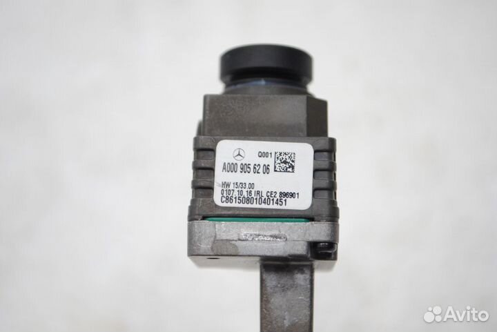Камера Mercedes C W205 2013