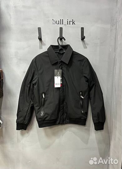 Мужская куртка: сочетание стиля и шика