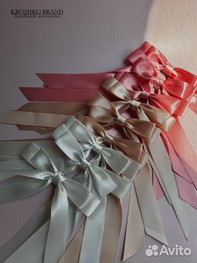 Бант атласный на заколке