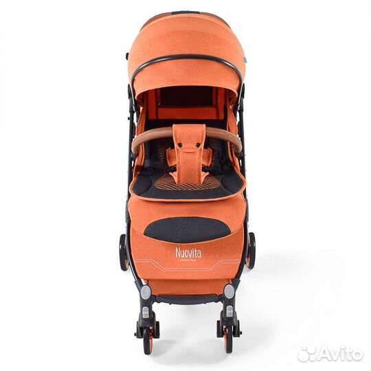 Продам прогулочную коляску nuovita giro
