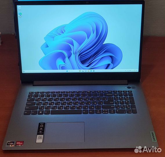 Lenovo Ideapad 3 17alc6 Ryzen 5 5500U/IPS/8/512