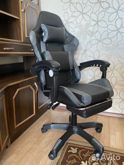 Компьютерное кресло