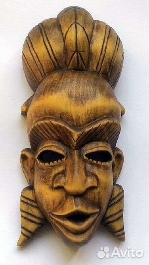Маска деревянная 