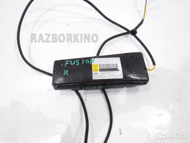 Подушка безопасности боковая