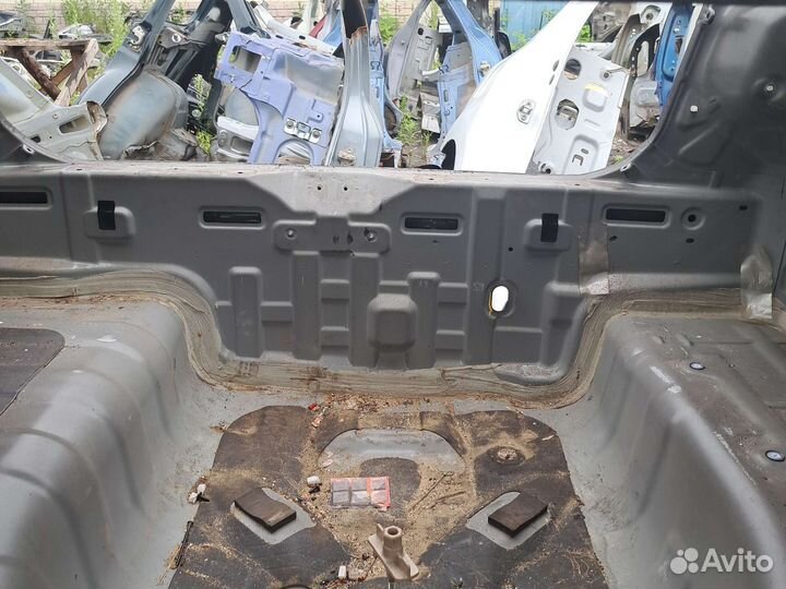 Панель задка задняя фартук Kia rio 3 седан