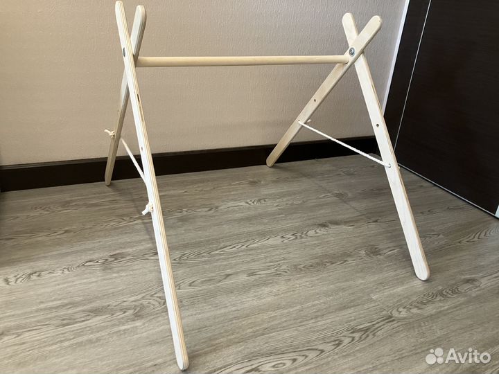 Деревянная стойка Монтессори / развивающая дуга