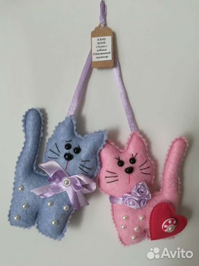 Котики парочка