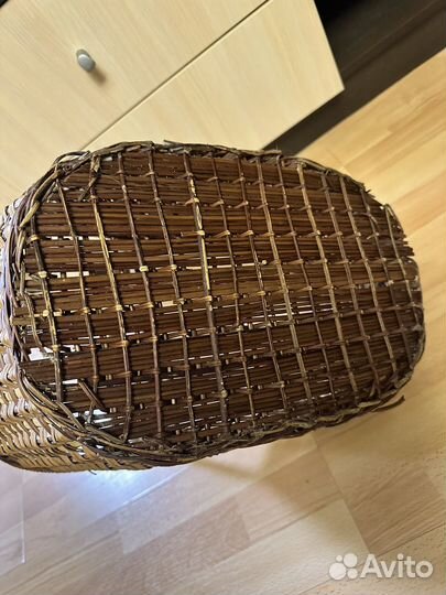 Корзинка плетеная