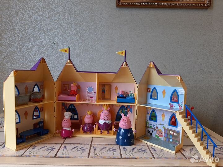 Замок Свинки Пеппы