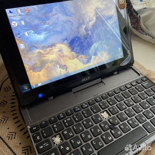 Планшет с клавиатурой acer