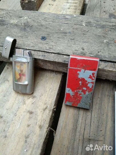 Зажигалки ретро