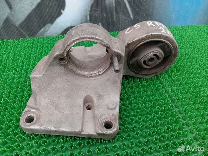 Опора двс задняя с кронштейном Ситроен C5