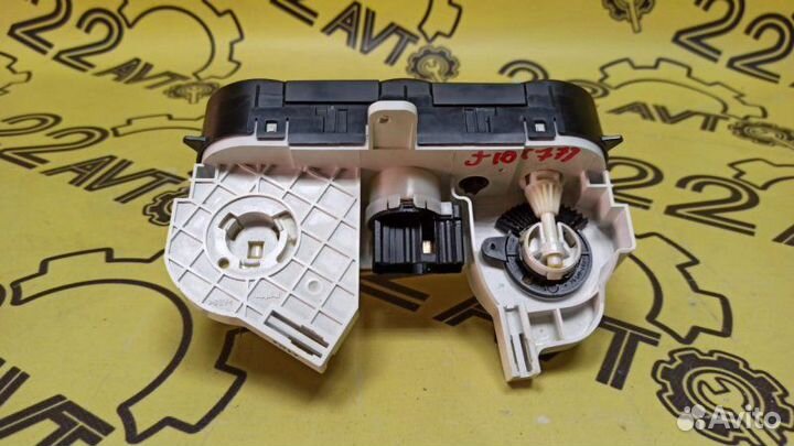 Блок управления климат-контролем Nissan Dualis J10