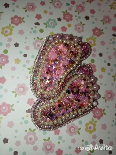 Брошь ручной работы 