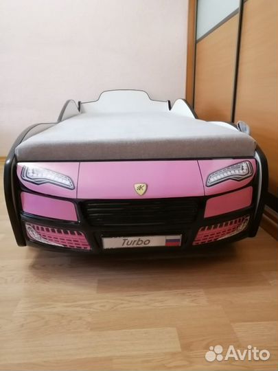 Кровать машина