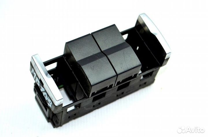 Рамка выключателей mercedes-benz Actros MP4 1842