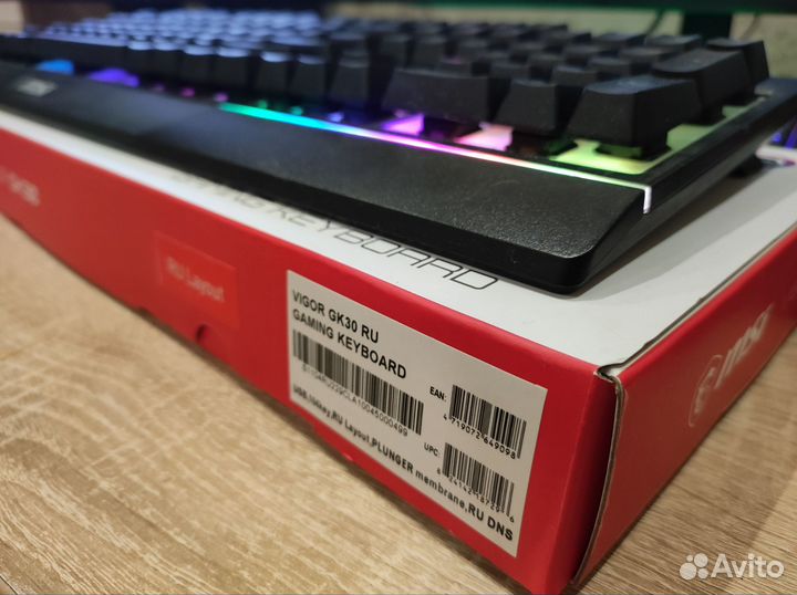 Игровая клавиатура MSI GK30