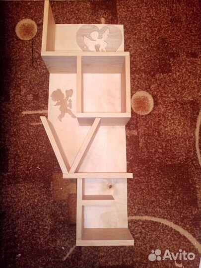 Полка настенная love