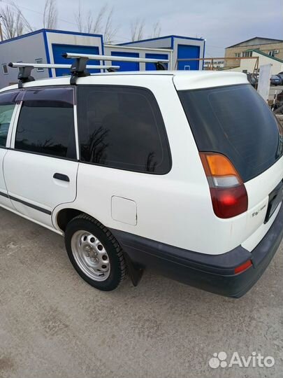 Nissan Wingroad 1.5 AT, 1998, 300 000 км