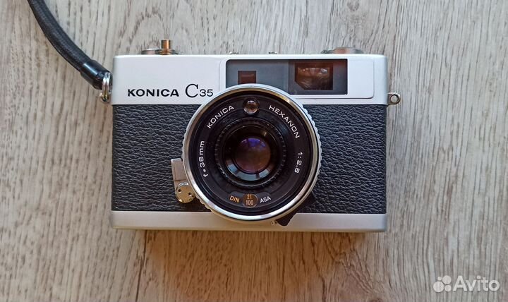 Плёночный фотоаппарат konica c35