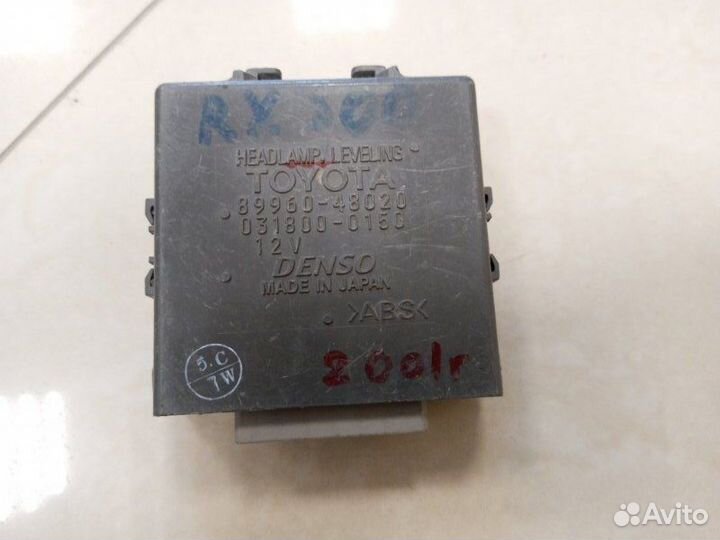 Блок электронный Lexus Rx300 1MZ 2001