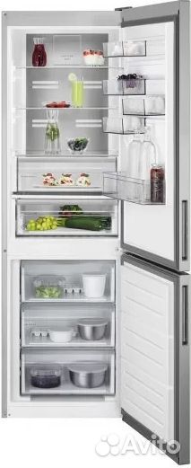 Холодильник с нижней морозильной камерой AEG RCR73