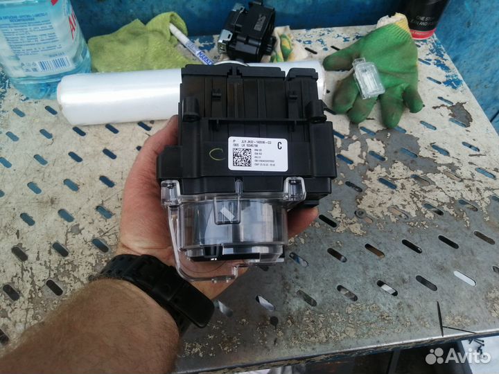 Блок управления подвеской Range Rover Sport 2 L494