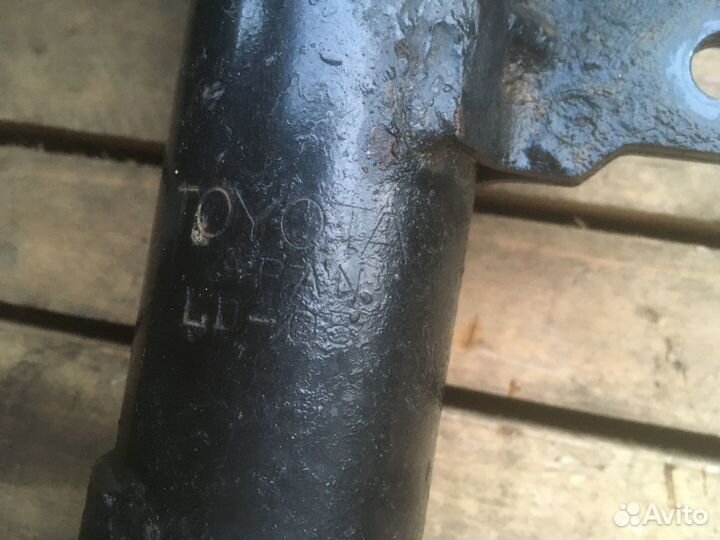 Тойота мр2 задние стойки в сборе