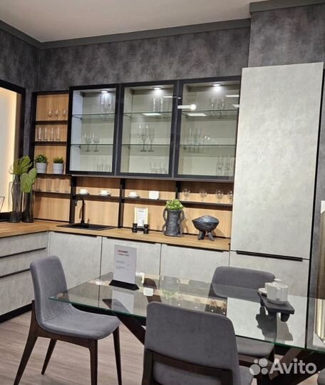 Итальянская кухня новая-возможен торг