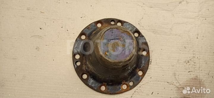 Крышка ступицы Scania P 5 2008 1539231