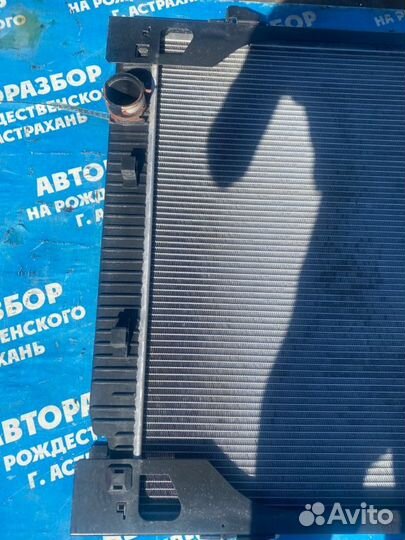 Основной радиатор. Iveco Magirus седельный тягач