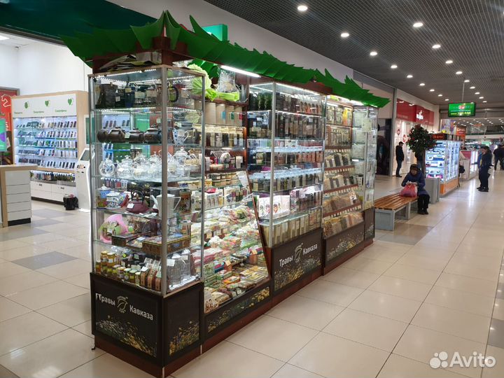 Продавец в ТЦ Омега чайный отдел