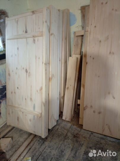Двери деревянные в баню