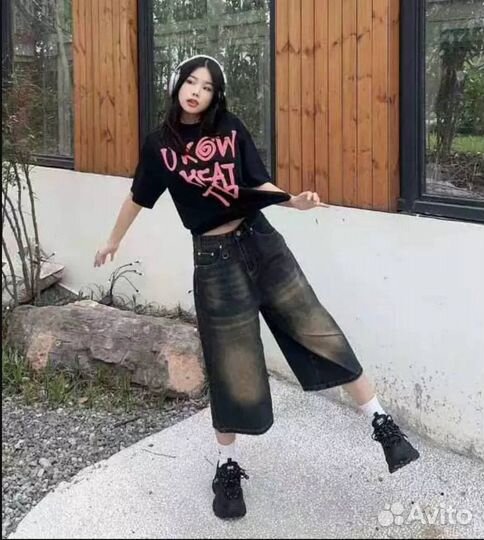 Джинсовые шорты оверсайз