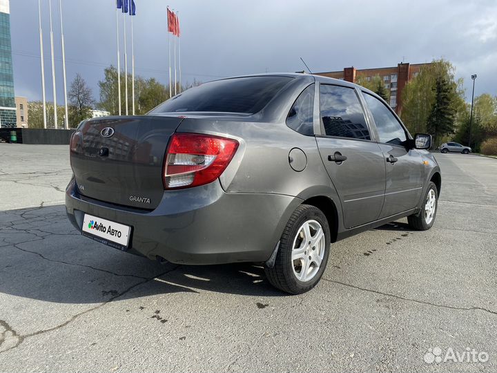 LADA Granta 1.6 МТ, 2013, 127 000 км