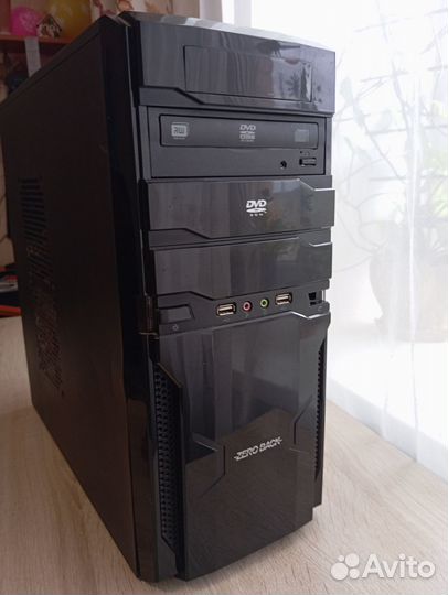 Персональный компьютер с монитором Самсунг