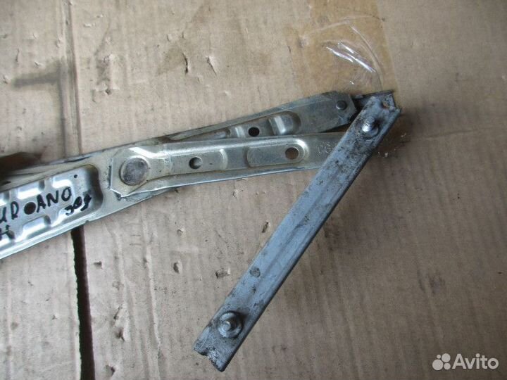 Стеклоподъемник электр. задний правый Nissan Muran