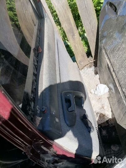 Двери рено логан