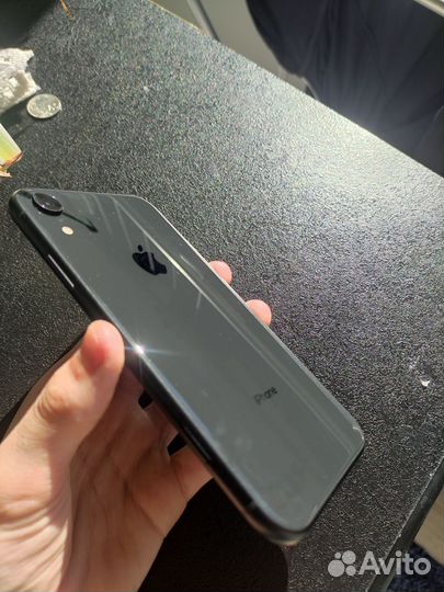 iPhone Xr, 64 ГБ