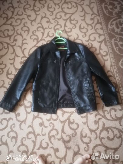 Вещи женские размер 46-48,ноутбук