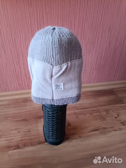 Шапка женская вязаная