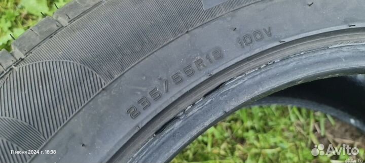 Sunfull Mont-Pro HP881 235/55 R18 55