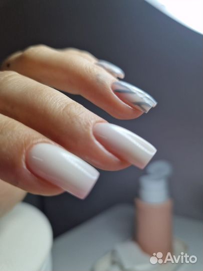 Нужна модель на маникюр и педикюр