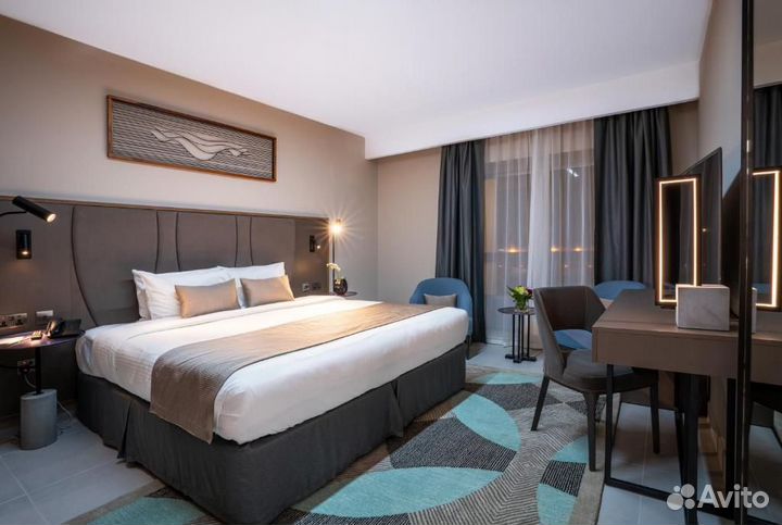 Горящие туры в ОАЭ Hotel Holiday International 4*
