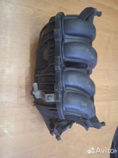 Коллектор впускной Peugeot 308 T7 EP6 2008