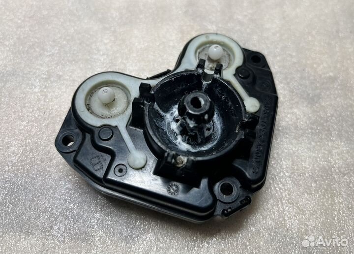 Моторчик регулировки зеркала Mazda Cx 5