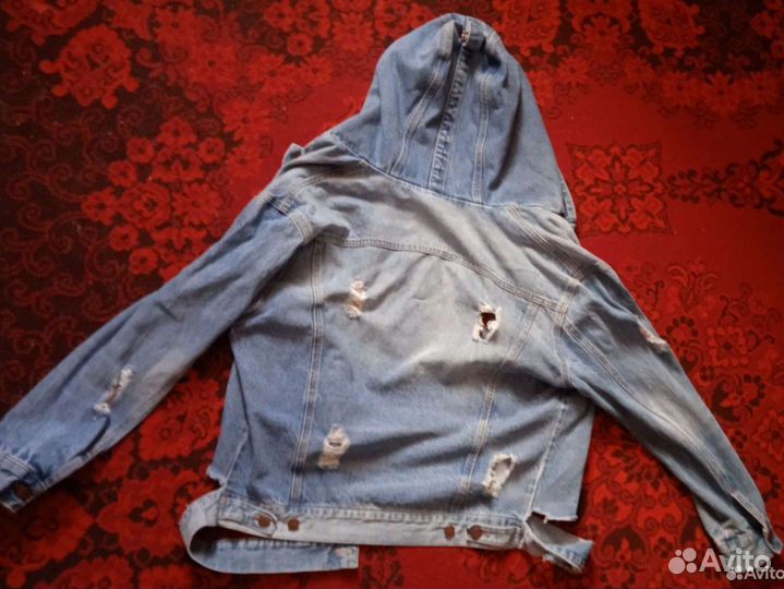 Джинсовая куртка