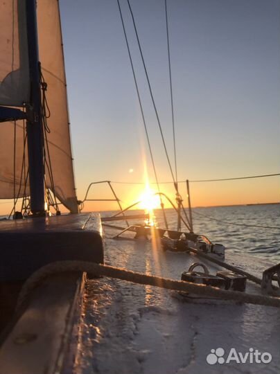 Парусная яхта 7,5 м, для туризма и спорта