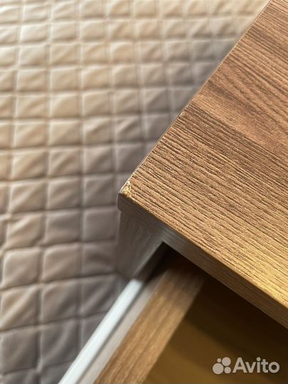 Подвесная полка под тв